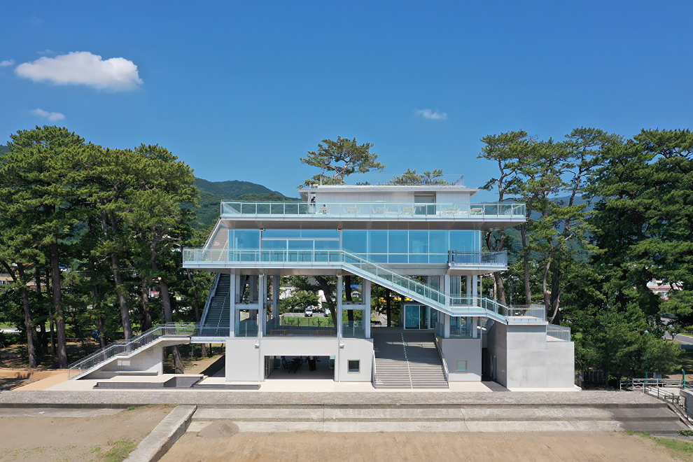 伊豆市津波避難複合施設 テラッセ オレンジ トイ